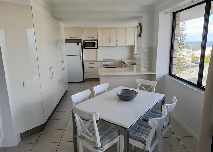 Burgess @ Kings Beach Apartments