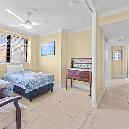 Burgess @ Kings Beach Apartments Caloundra Exterior photo