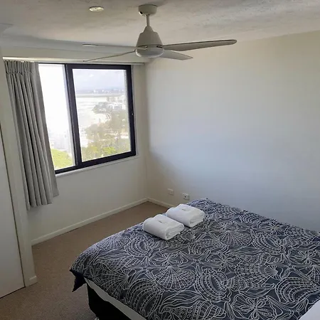 Burgess @ Kings Beach Apartments Caloundra Exterior photo