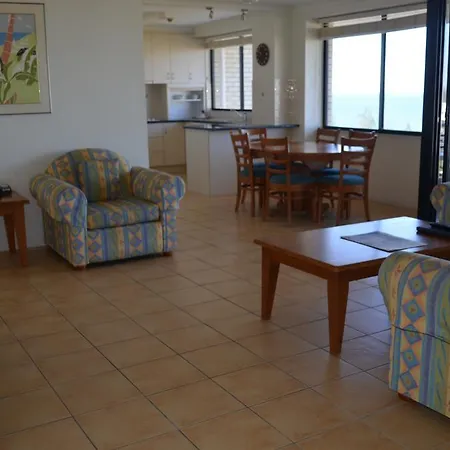 Burgess @ Kings Beach Apartments Caloundra Room photo